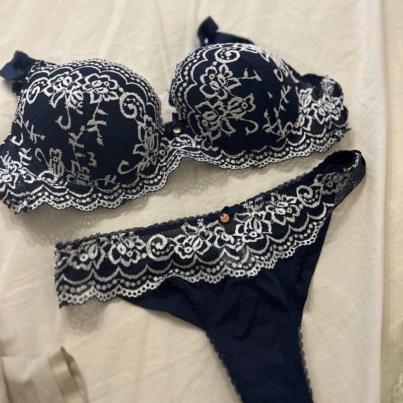 Conjunto de Lingerie- Azul Marinho com Renda Branca Renner Nunca