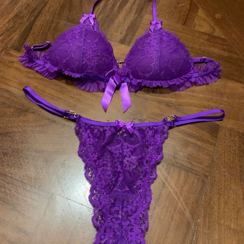 Conjunto de Lingerie Maravilhoso com detalhe nas costas