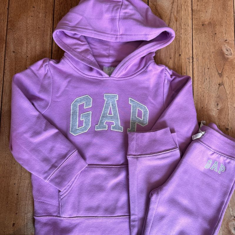 Conjunto de Moletom Infantil Feminino Gap Lilás / Roxo Claro