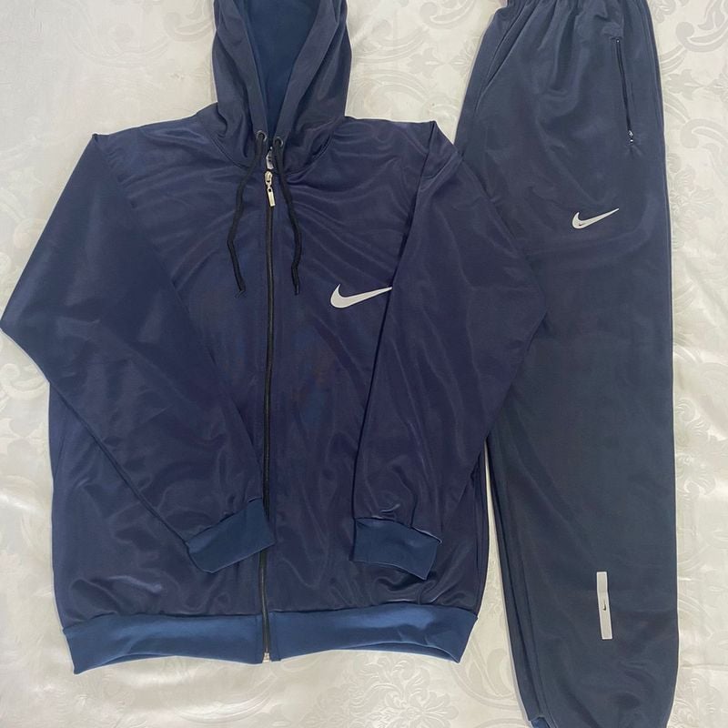 Cute store windbreakers nike