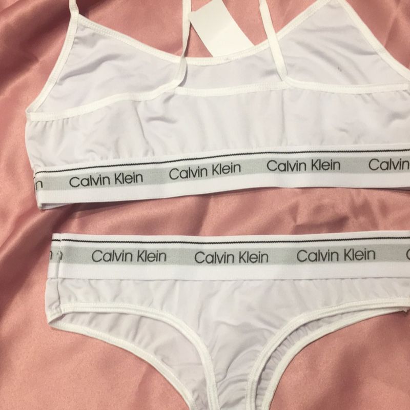 Conjuntos Lingerie Calvin Klein Feminino Branco M Promoção | Lingerie  Feminina Calvin Klein Nunca Usado 46840519 | enjoei