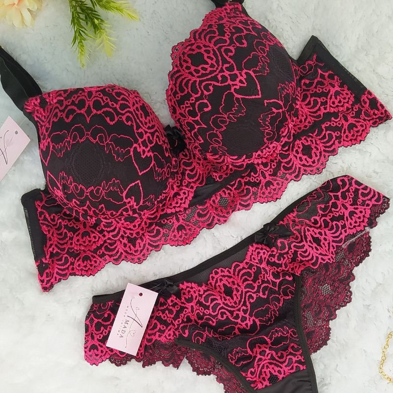 Conjunto Moda Intima Feminina Lingerie Renda Vermelho em Promoção