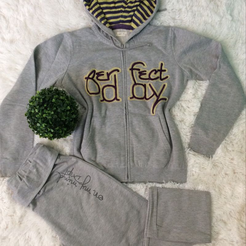 Conjunto Moletom Blusa Feminina Riachuelo Usado 44035228 enjoei