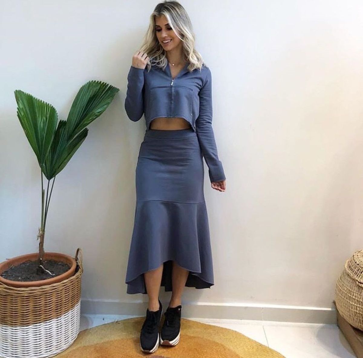 conjunto moletom saia e blusa
