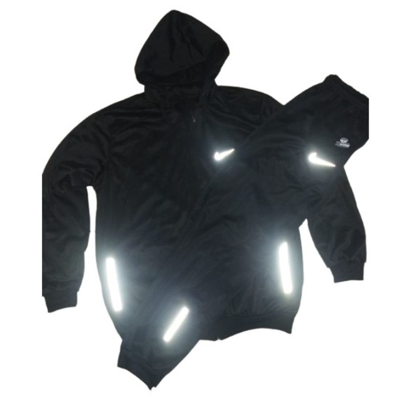 Corta vento store nike preto refletivo