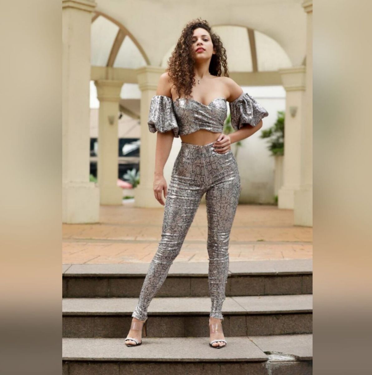 Conjunto Paetê Splash Calça Feminina Splash Boutique Nunca Usado