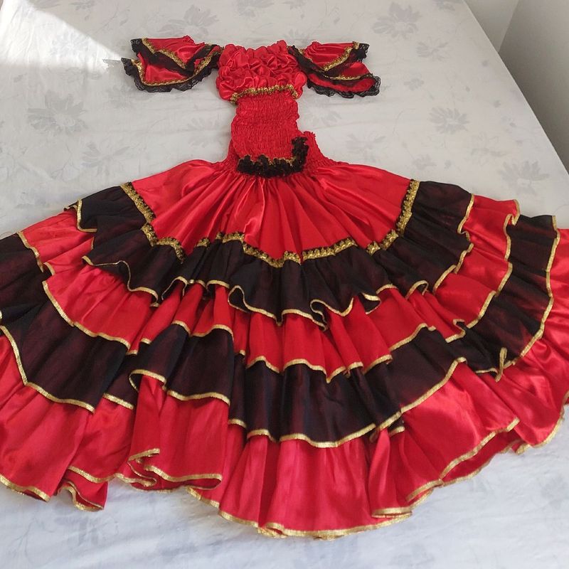 Roupa de store pomba gira cigana