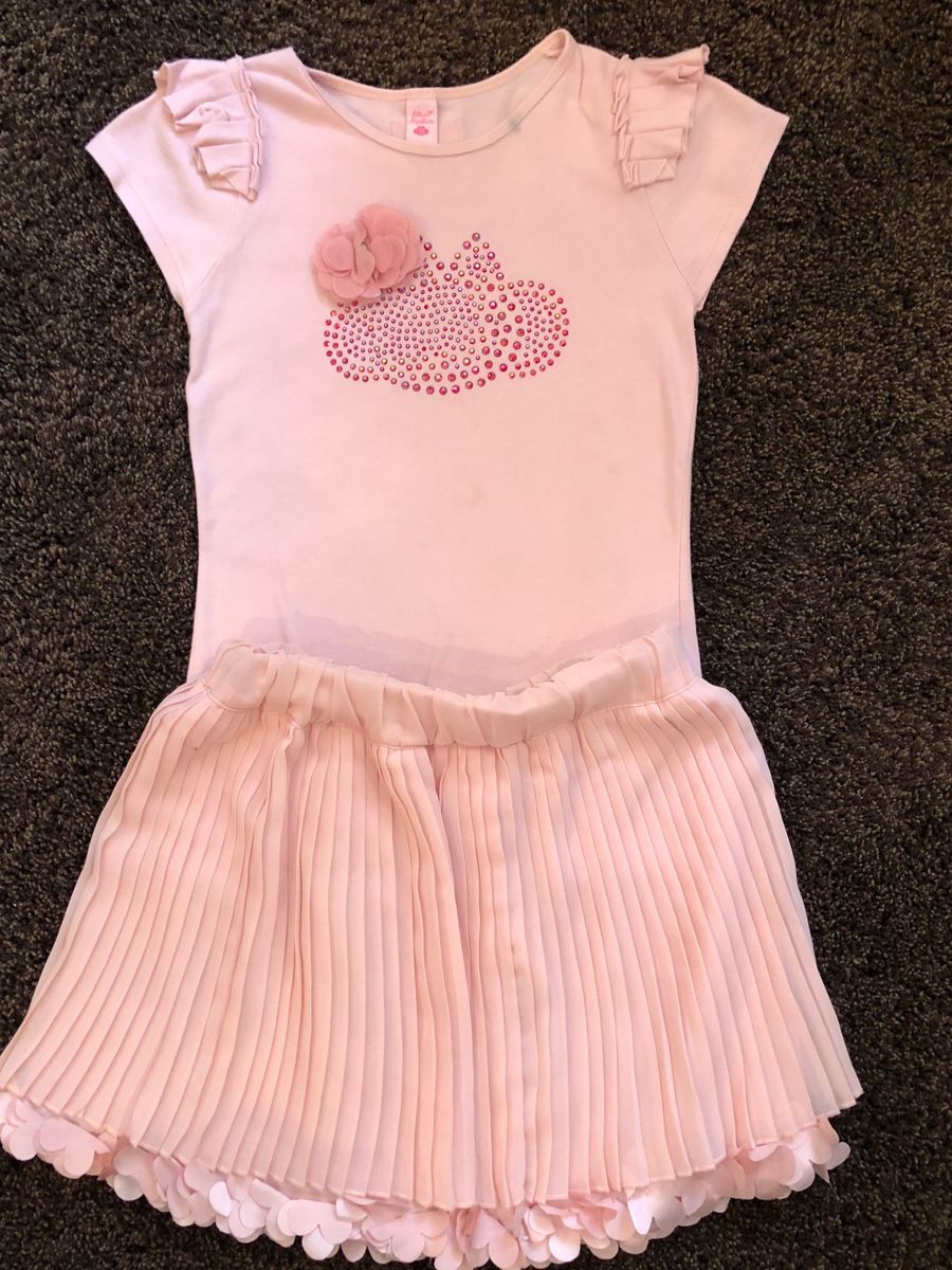 vestido branco de crochê infantil