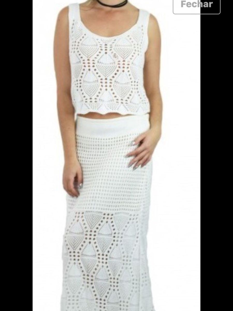 conjunto de tricot saia e blusa