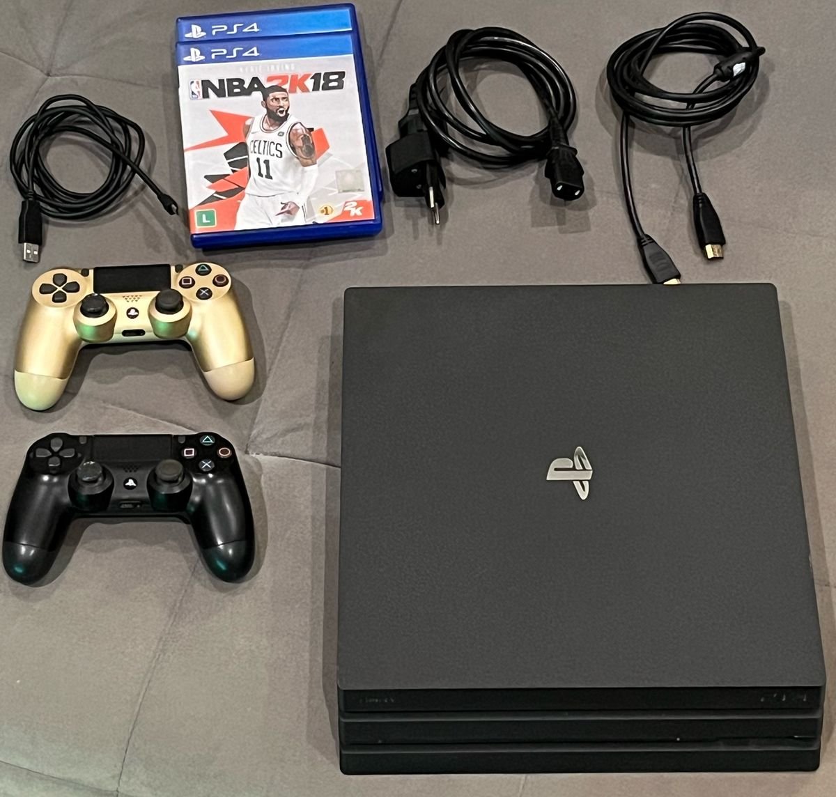 Sony Playstation 4 Pro Ps4 Cuh-7015b Usado Perfeito Baixou