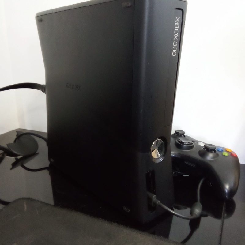 Console Xbox 360 Fat - Branco | Console de Videogame Microsoft Usado  85086537 | enjoei