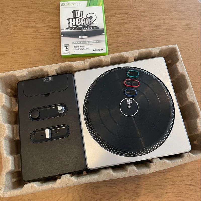 Dj hero 2 shop turntable xbox 360