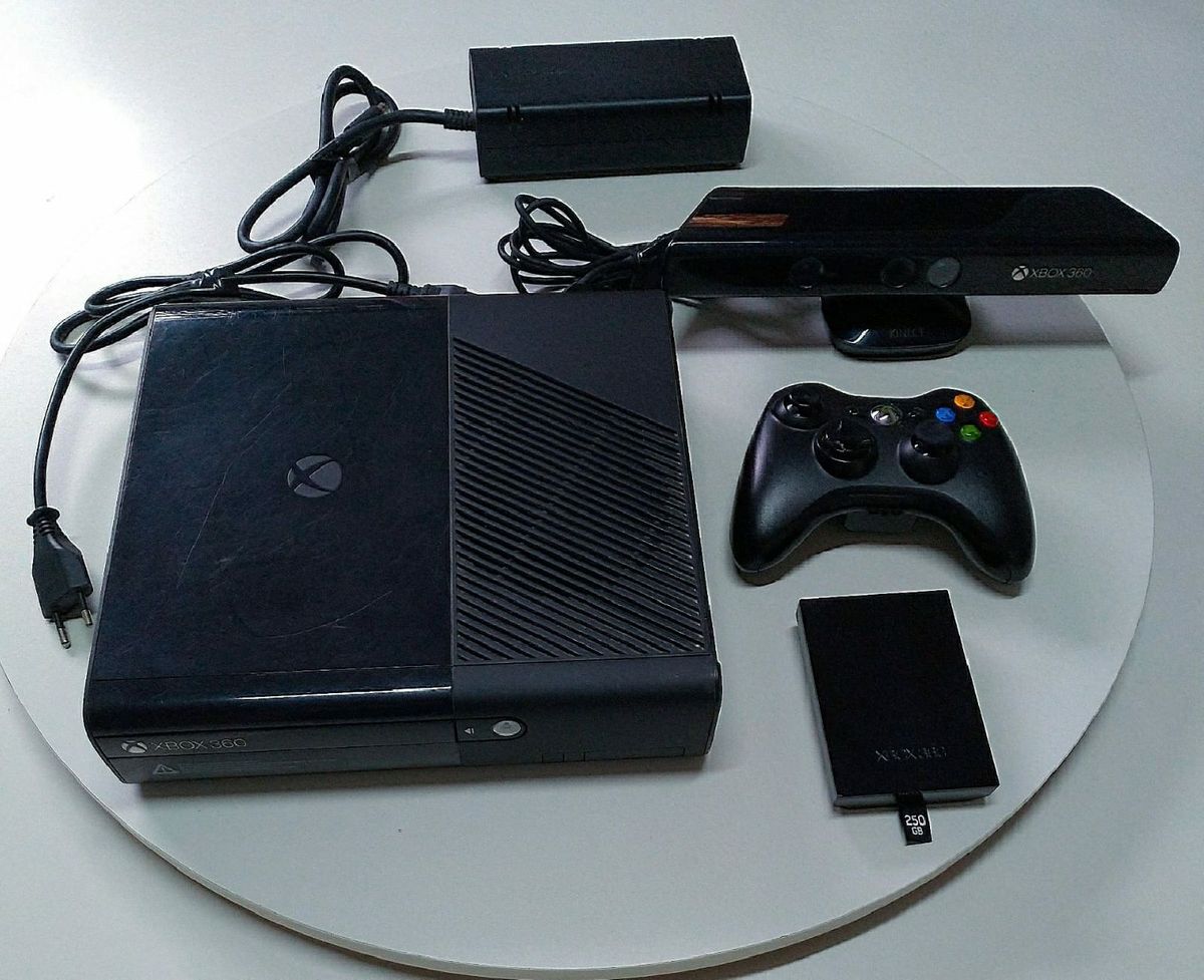 Console Xbox 360 Slim 250gb + Kinect Desbloqueado Lt3.0 Usado Console de Videogame Xbox