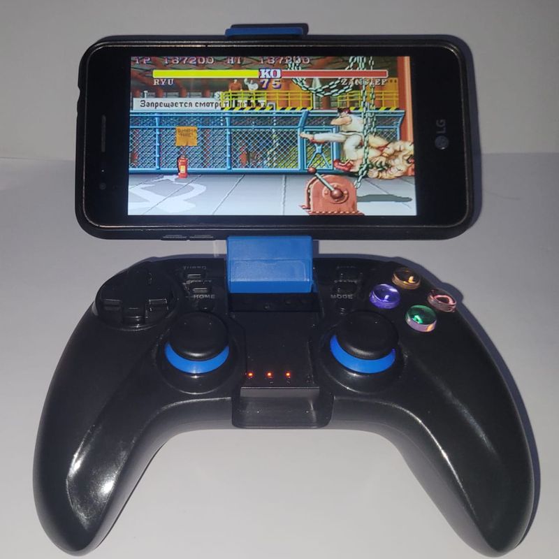 Gamepad mais barato que achei: BSP D3, custa R$ 140 a R$ 200, coloca um Game  Pass nele e seu celular vira um console portátil ou jogue emuladores e jogos  de celular 