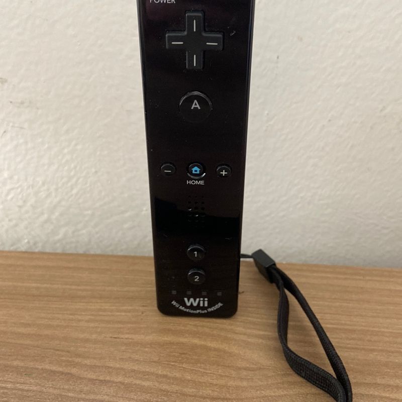 Black wii controller discount