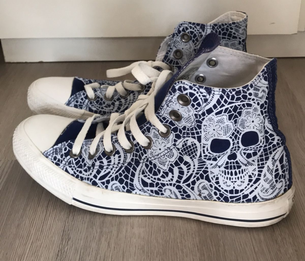 all star de caveira feminino