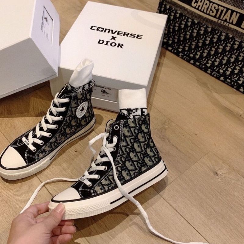 Converse store x dior