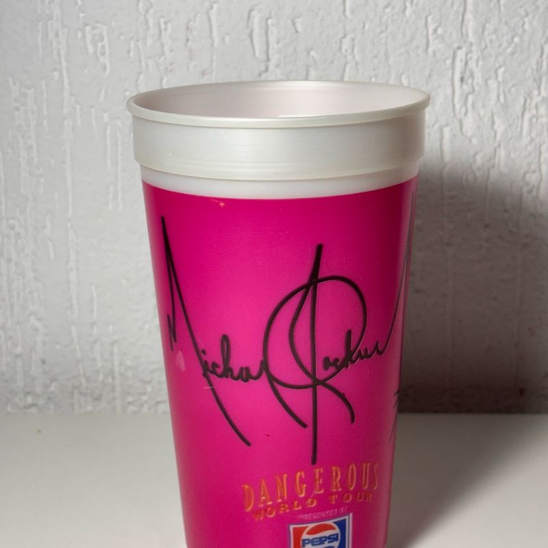 マイケルジャクソン Dangerous World Tour Pepsi カップ Copo Colecionável Michael Jackson - Dangerous World Tour. | Pepsi