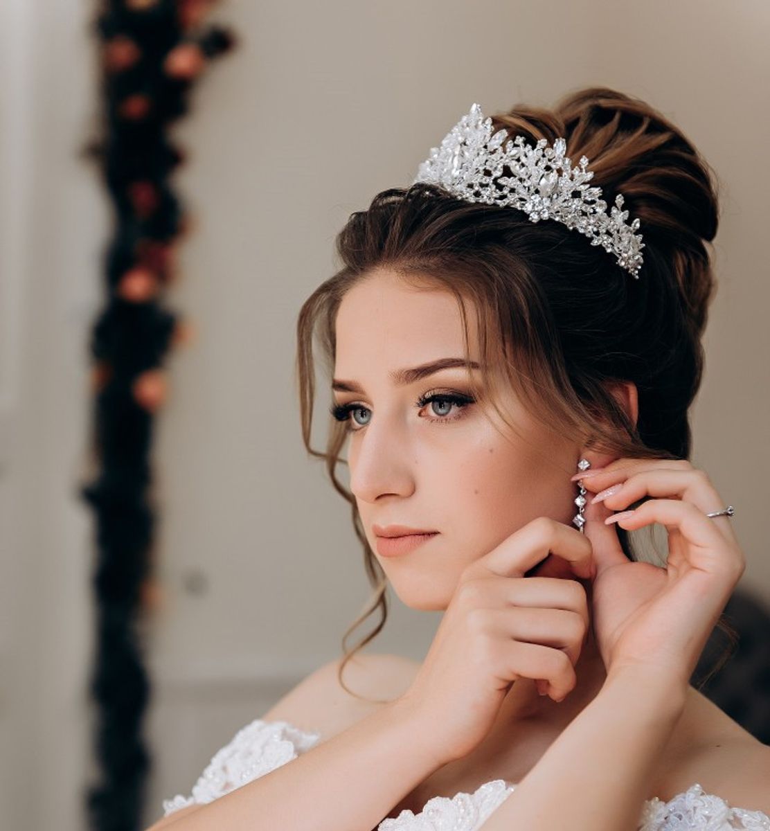 Coroa Tiara Porta Coque Prata Rainha Cristais para Penteado Cabelo Noiva  Casamento Festa de 15 Anos | Produto p/ Cabelos Feminino Nunca Usado  70746922 | enjoei