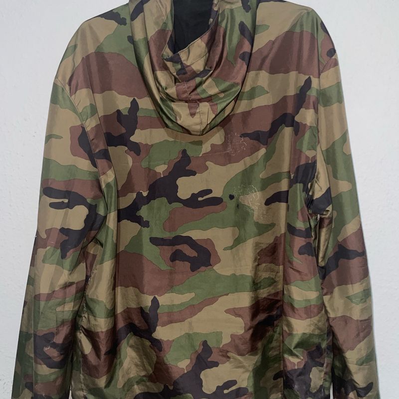 Corta vento best sale camuflado nba