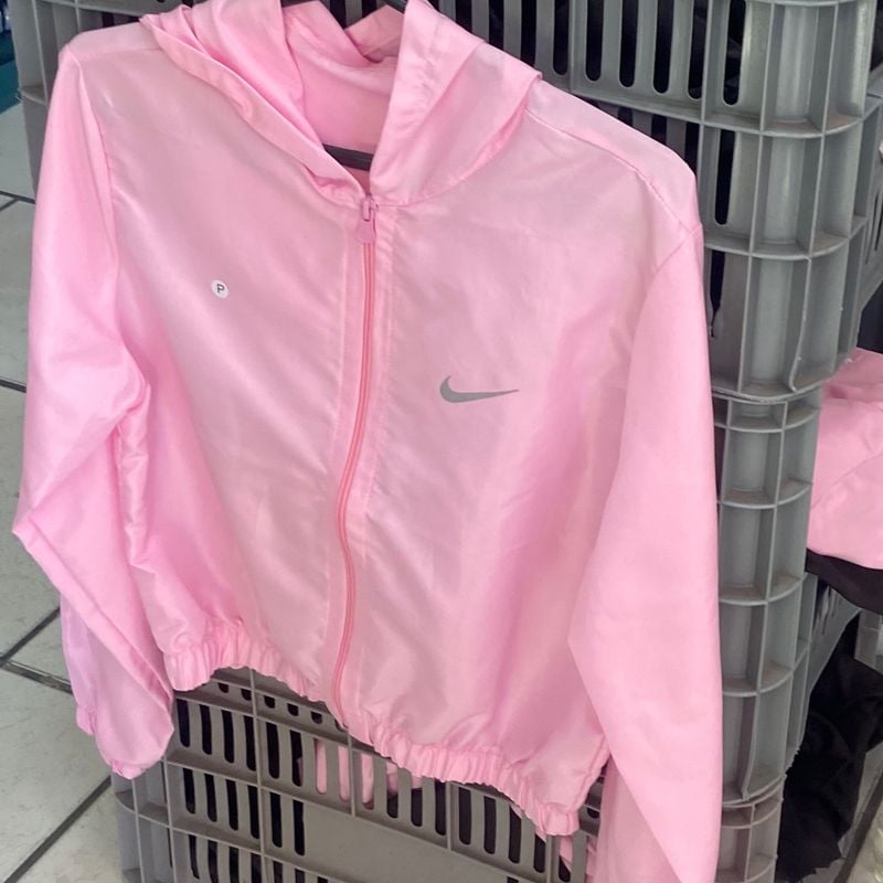 Corta vento rosa bebe hot sale nike