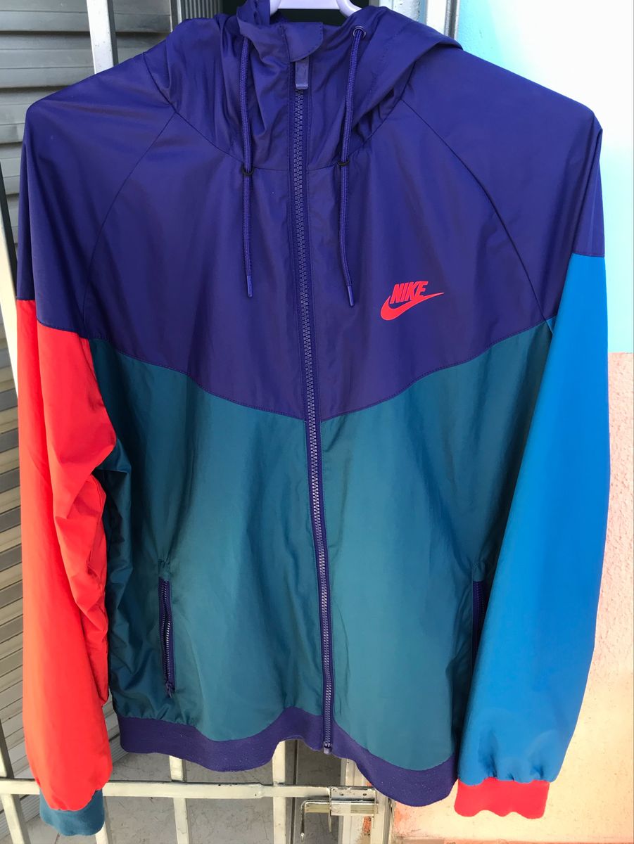 corta vento nike colorido