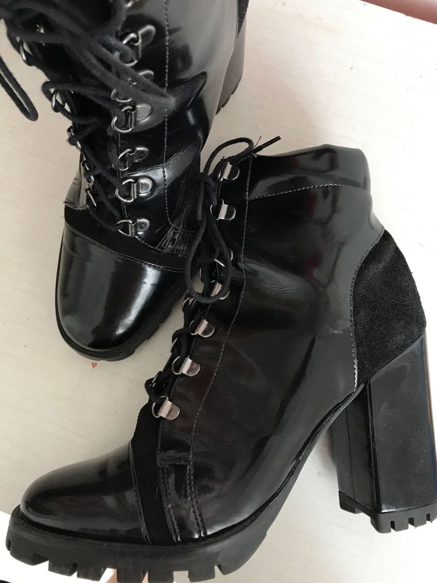 coturno feminino arezzo