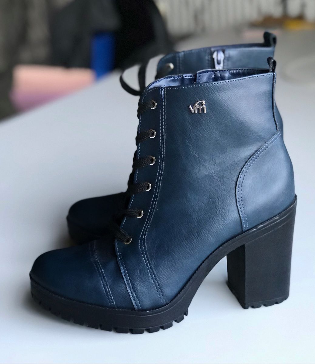 coturno azul marinho