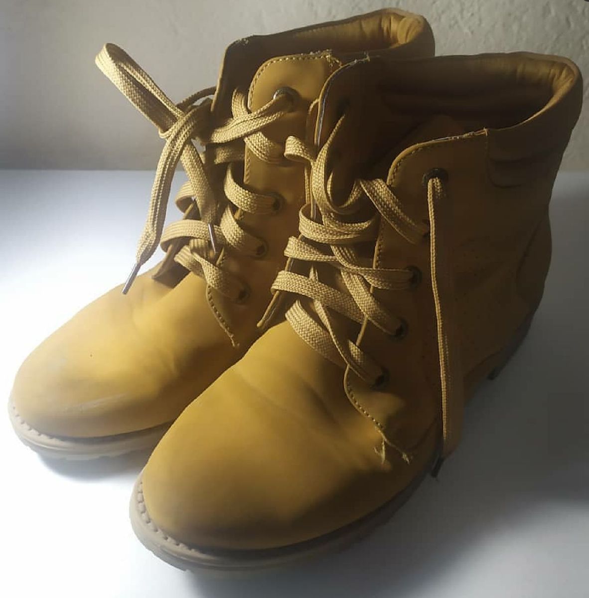 bota mooncity bege