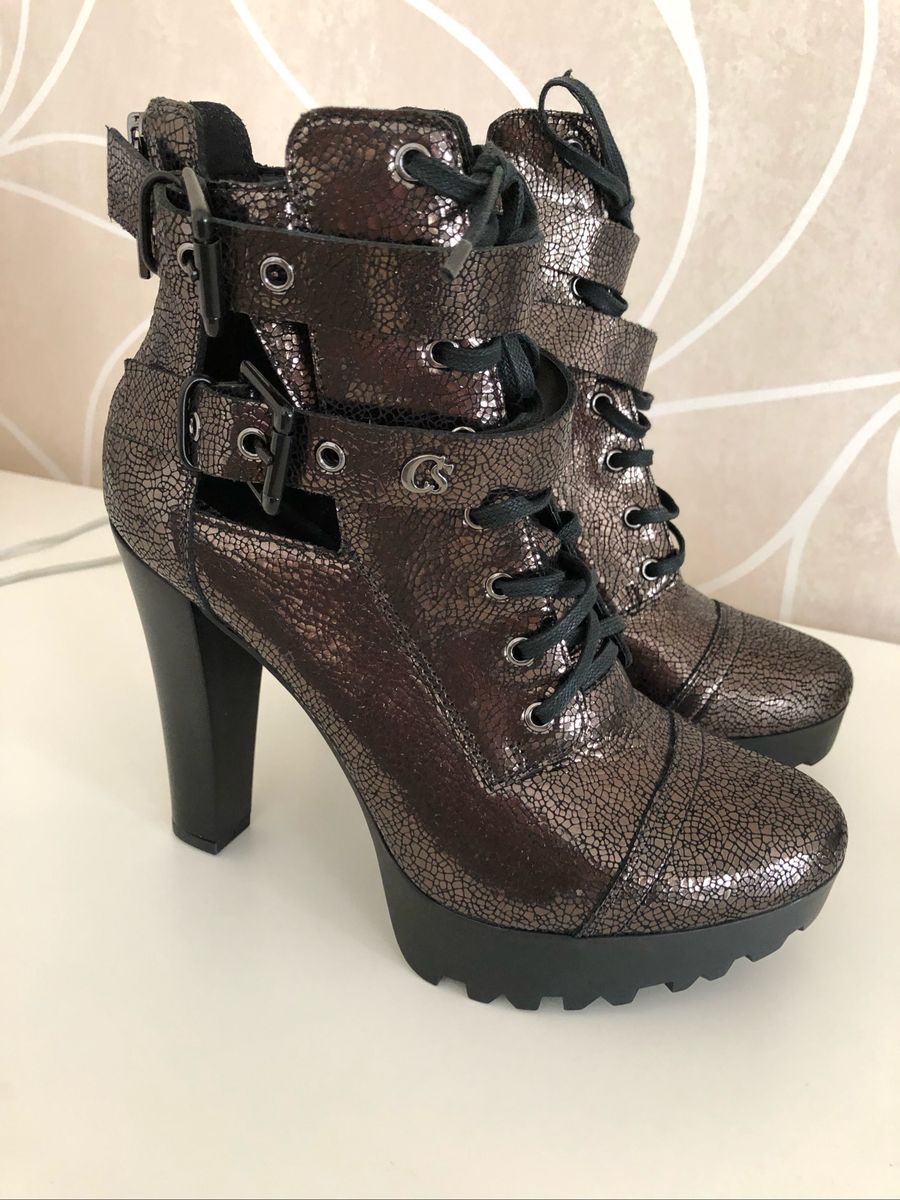 coturno feminino carmen steffens