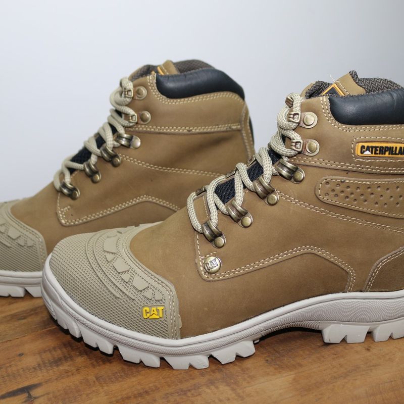 Bota Caterpillar Masculina de Couro Adventure Cat 9820 Original