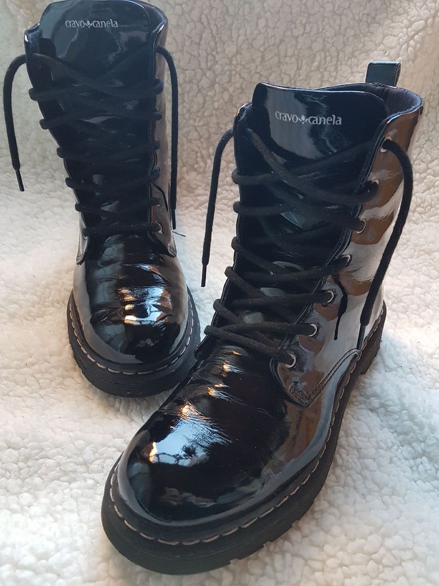 bota coturno cravo & canela lisa feminina