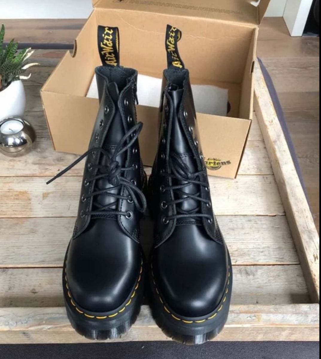 coturno feminino doc martens
