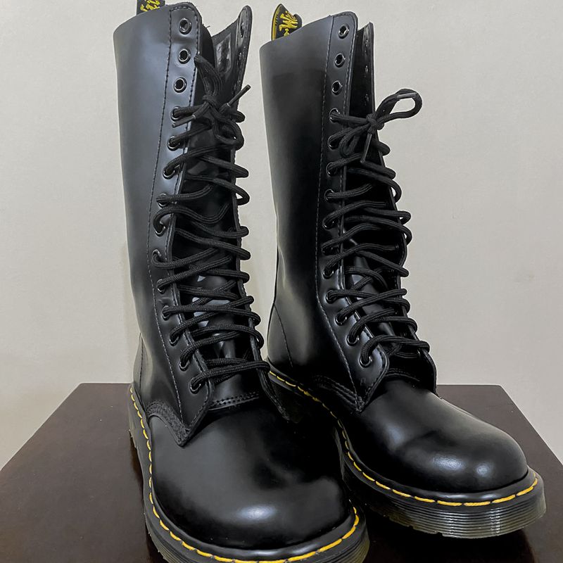 Coturno dr martens clearance replica