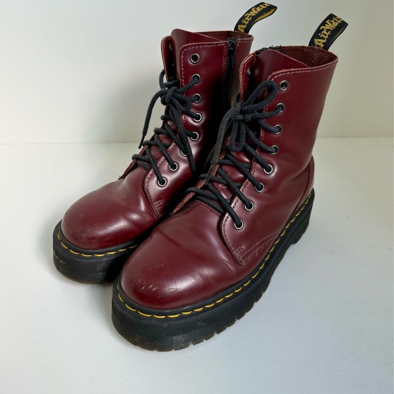 Coturno Dr Martens Original Vinho 38 Dr. Martens Usado 104403936 enjoei