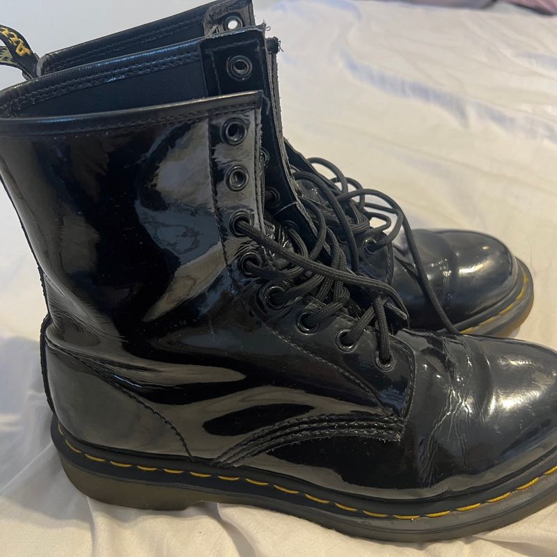 Dr 2024 martens verniz