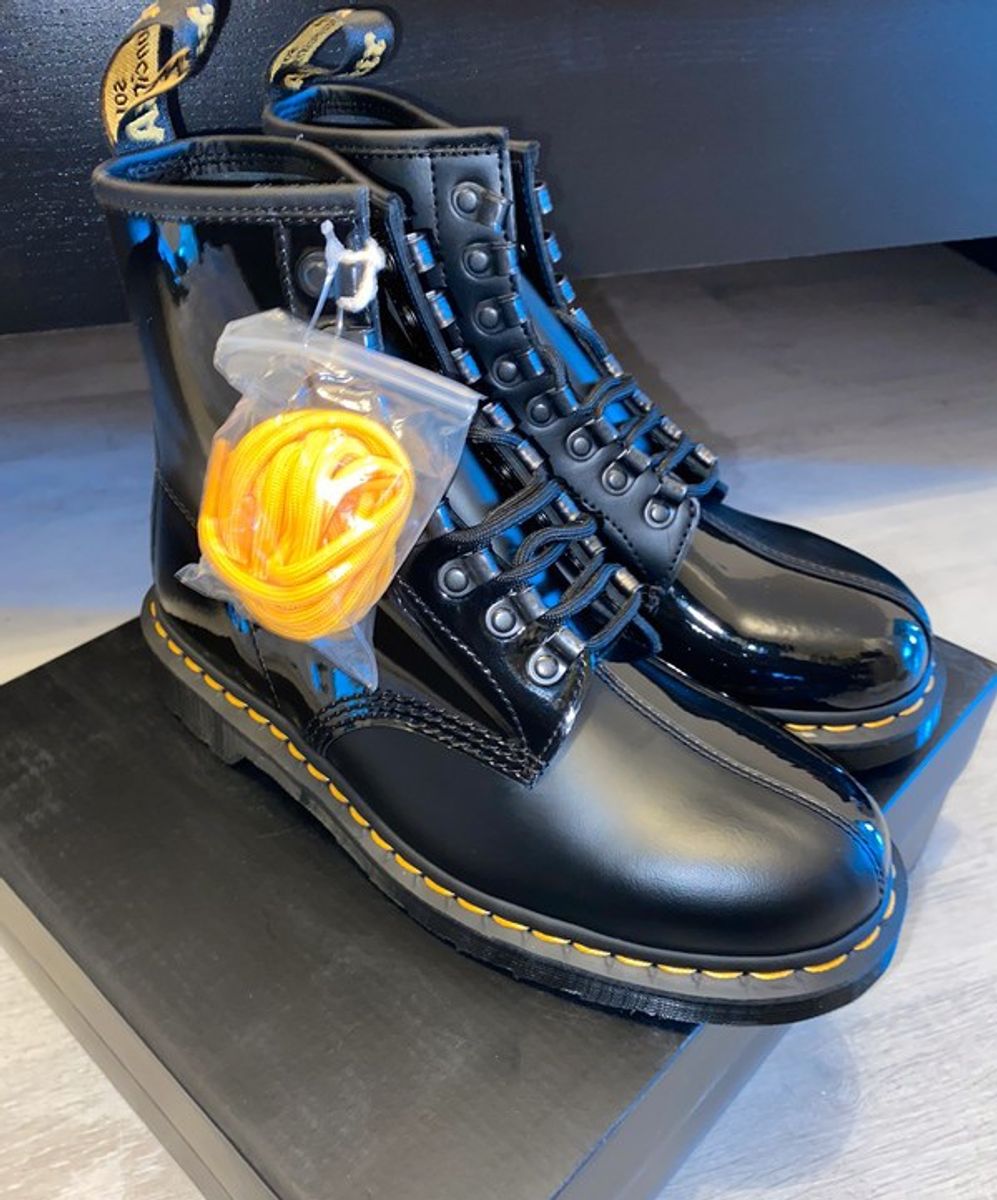 Dr martens 2025 x pleasures