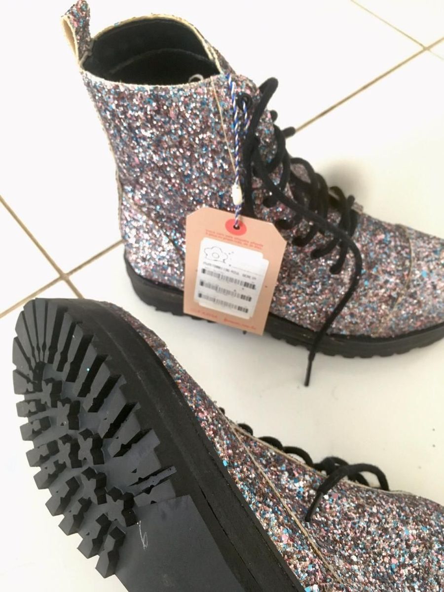 coturno com glitter