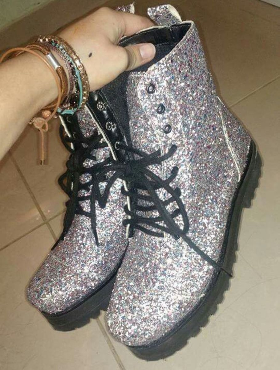 coturno com glitter