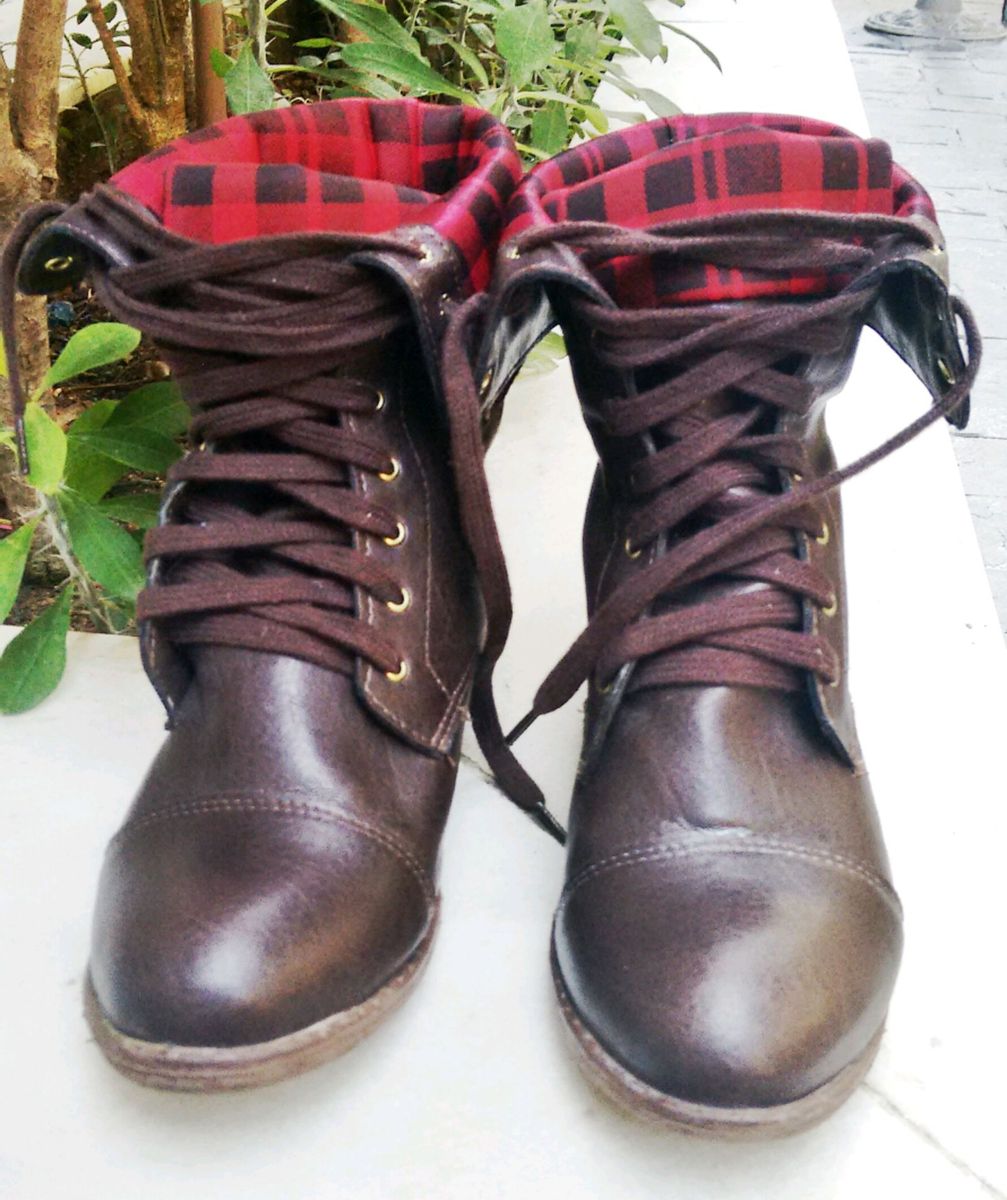 bota coturno di santinni