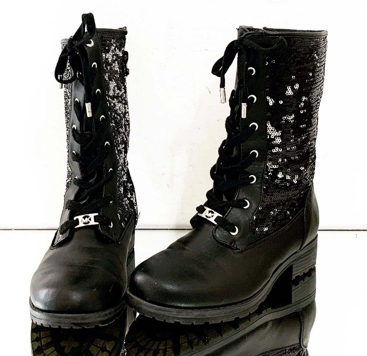 coturno michael kors