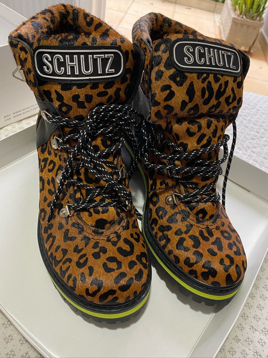 Coturno cheap schutz onça