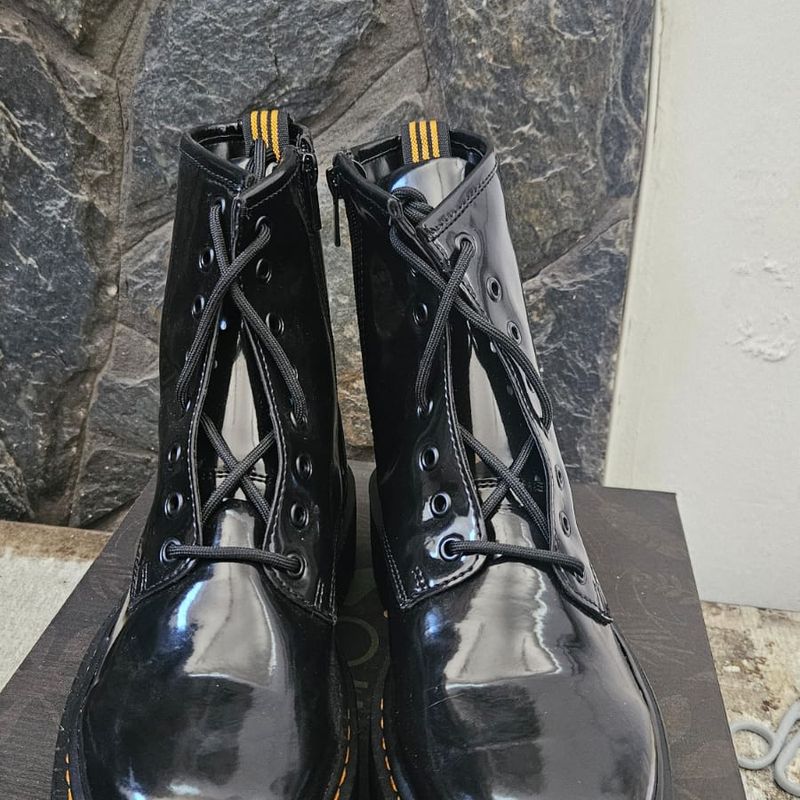 Estilo Veggie Shoes Coturno Tratorado Verniz Coturno Tratorado