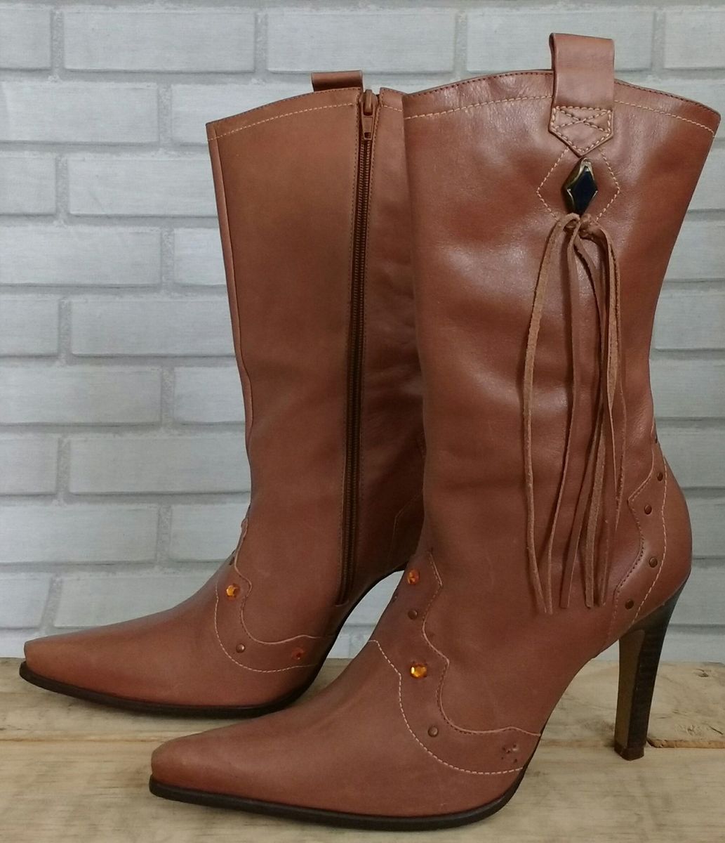 bota de sertanejo