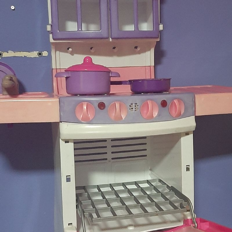 Barbie cook with store me smart kitchen