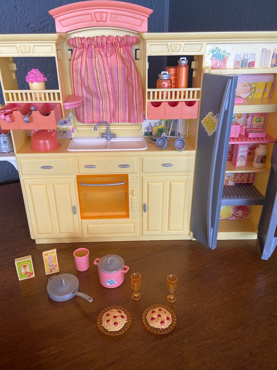 Cozinha da Barbie (programa de Tv ) | Brinquedo Barbie Mattel Usado  39737633 | enjoei