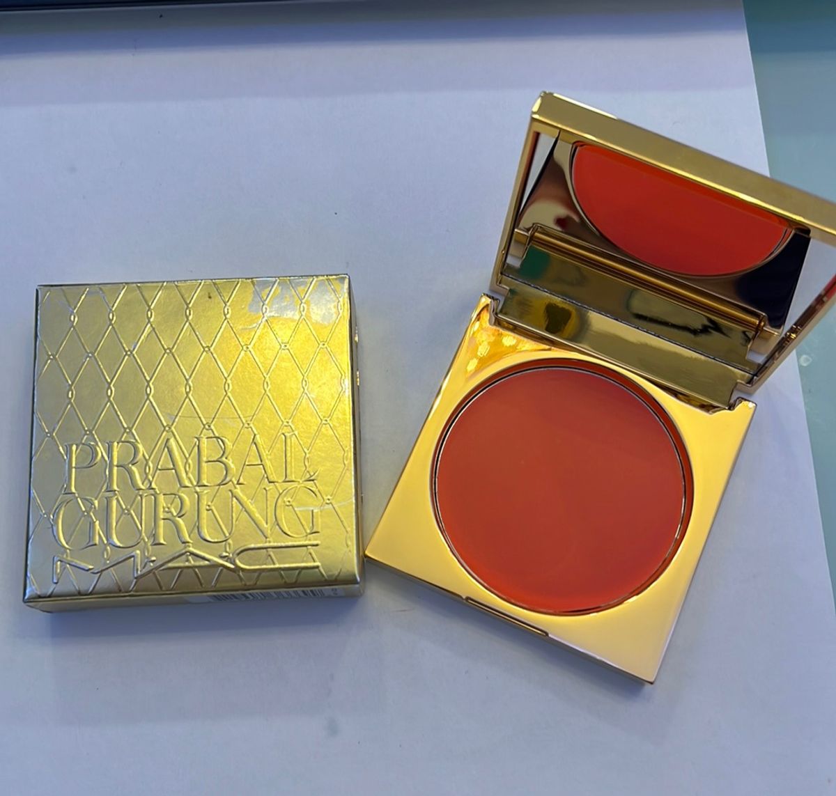 Cream Colour Base Mac Prabal Gurung Coral Lumineux Maquiagem