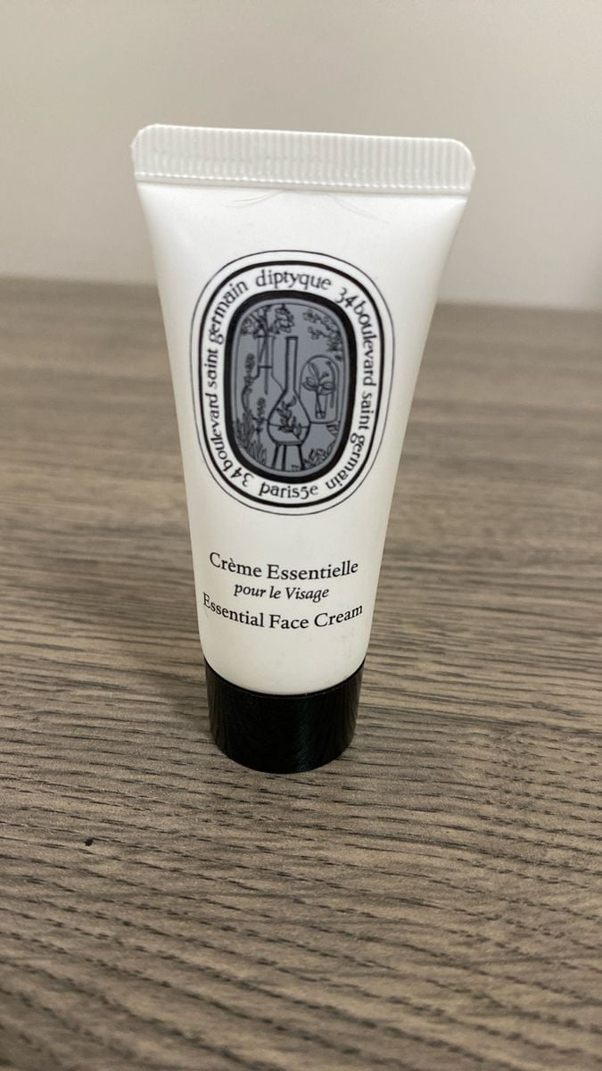 diptyque(ディプティック)エッセンシャルフェイスクリーム　20ml×11 Creme Facial Diptyque Essential 20ml | Diptyque Nunca Usado