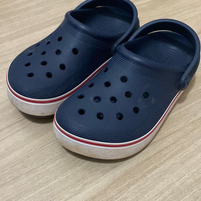 crocs 32