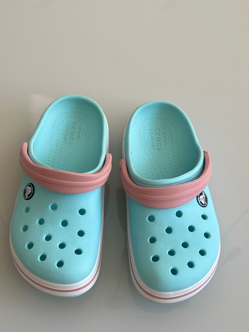 Crocs Azul Turquesa | Calçado Infantil para Meninas Crocs Usado ...